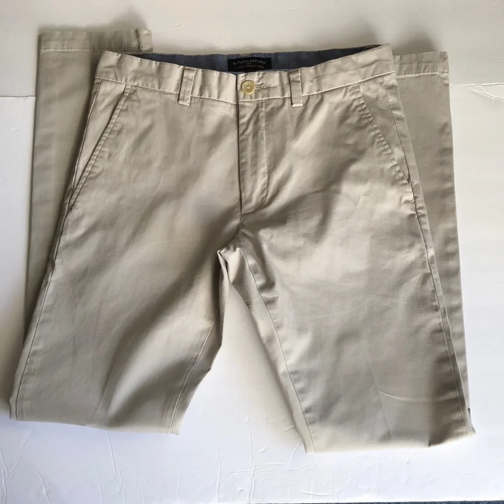 Banana Republic Fulton Skinny Chino Pants